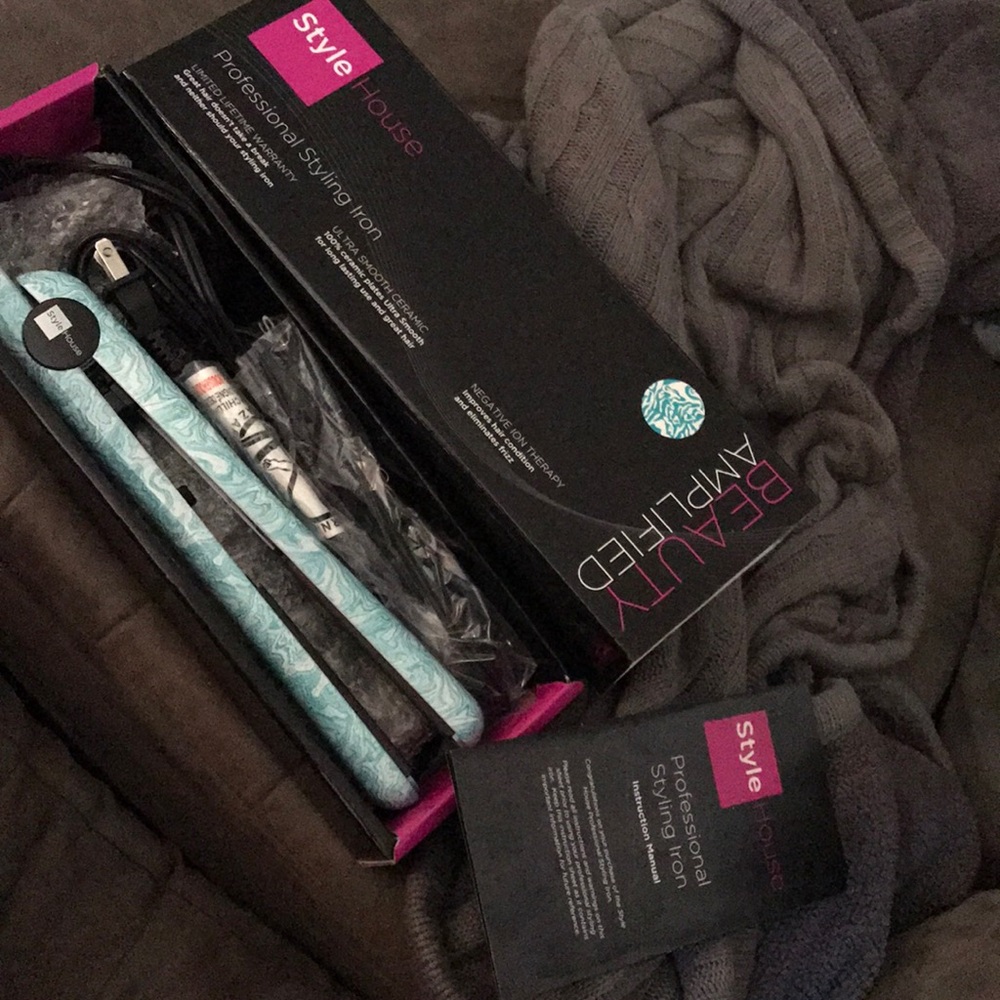 Style house flat iron